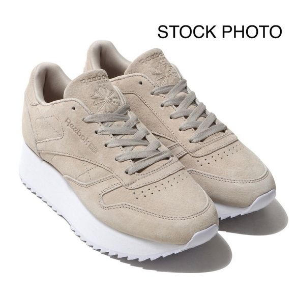 REEBOK Classic Double platform shoe. Sold out. Suede leather. Beige. Women’s 11 - Picture 15 of 16